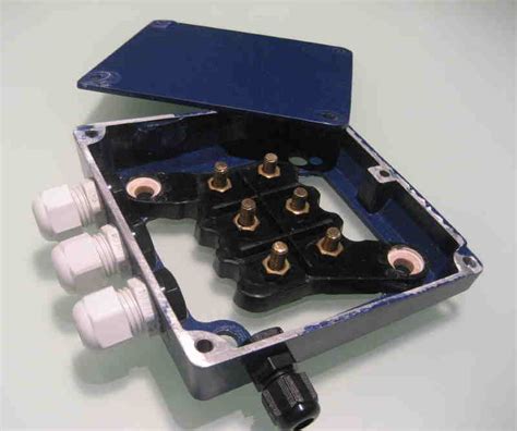 electric motor ternermal box|electric motor terminal blocks.